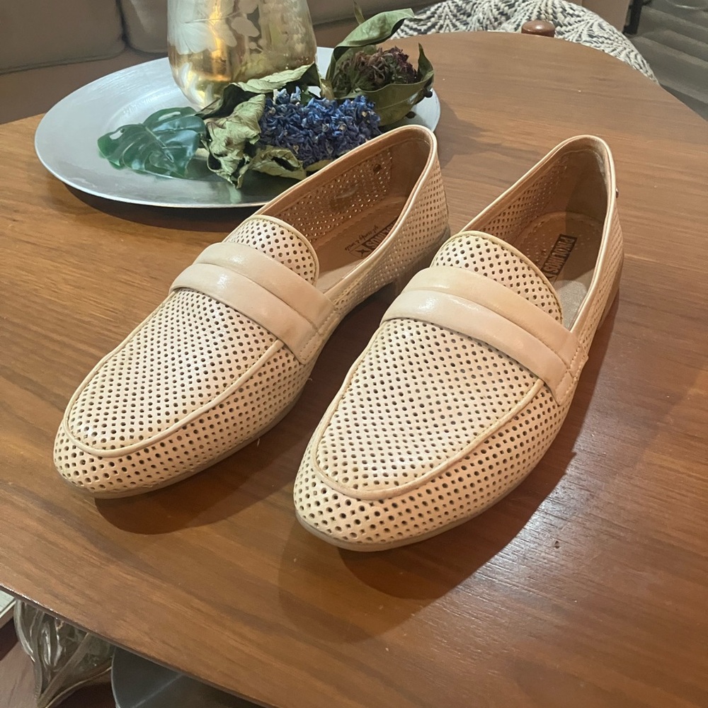 Pikolinos Almeria W9W-3523KR Loafers - Cream, Size 41